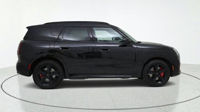 Used 2026 MINI Cooper Countryman John Cooper Works w/ Comfort Package Max AWD/4WD image 6