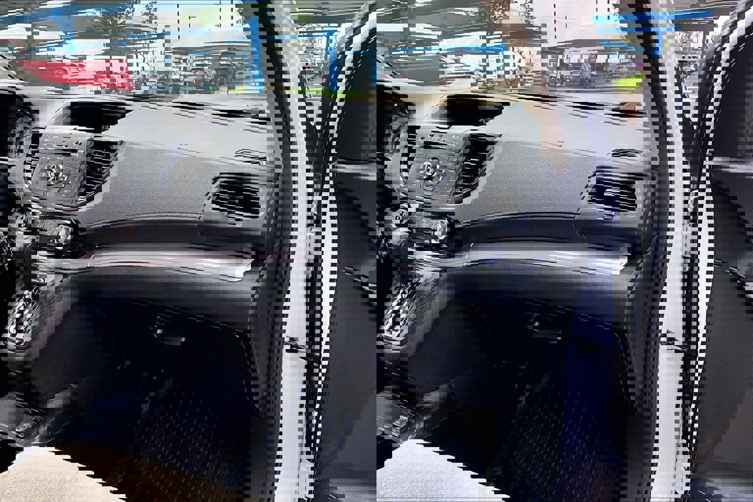 Used 2016 Honda CR-V SE image 18