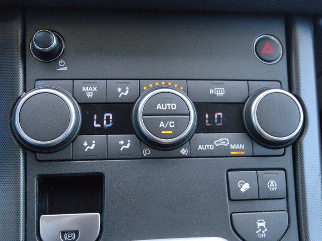 Used 2018 Land Rover Range Rover Evoque SE Premium AWD/4WD image 22