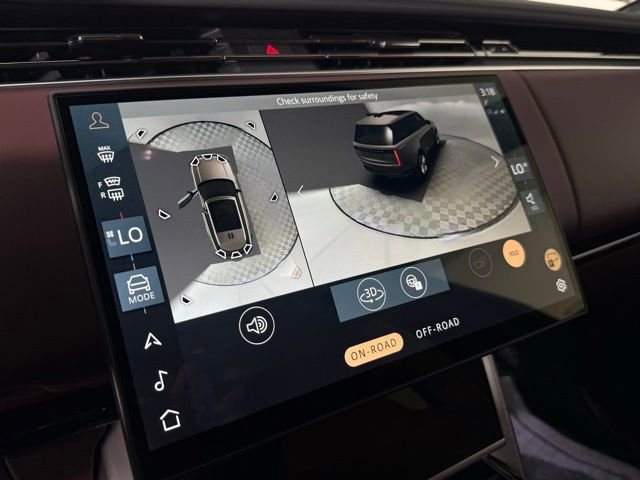 New 2025 Land Rover Range Rover SE image 17