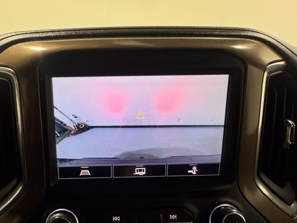 Used 2022 Chevrolet Silverado 1500 High Country w/ Safety Package II AWD/4WD image 10