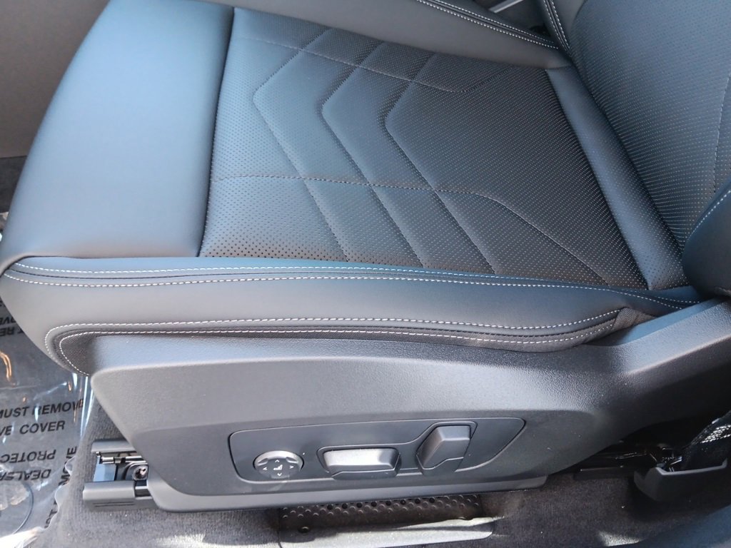 New 2026 BMW X1 xDrive28i w/ Convenience Package image 14