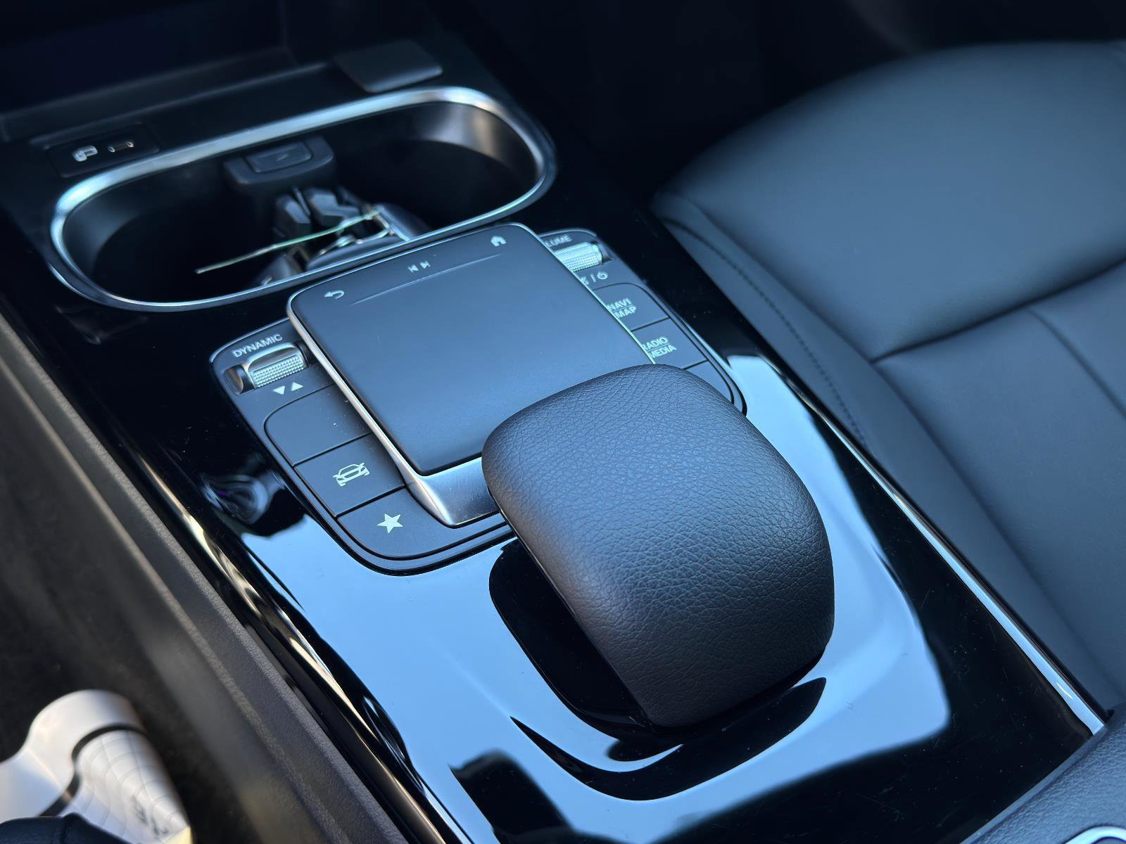 Used 2022 Mercedes-Benz A 220 4MATIC image 19