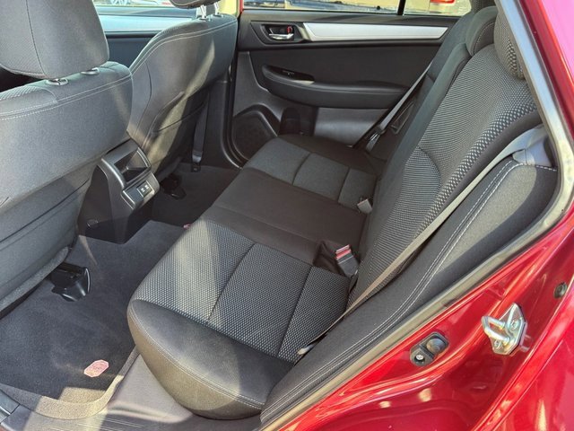 Used 2019 Subaru Outback 2.5i Premium image 17