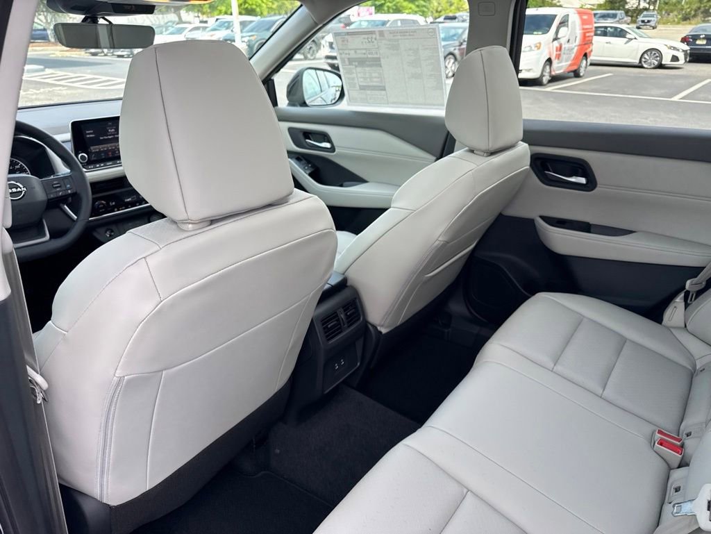 New 2026 Nissan Rogue SV FWD image 14