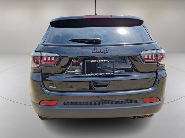 Used 2022 Jeep Compass Latitude w/ Convenience Group AWD/4WD image 9