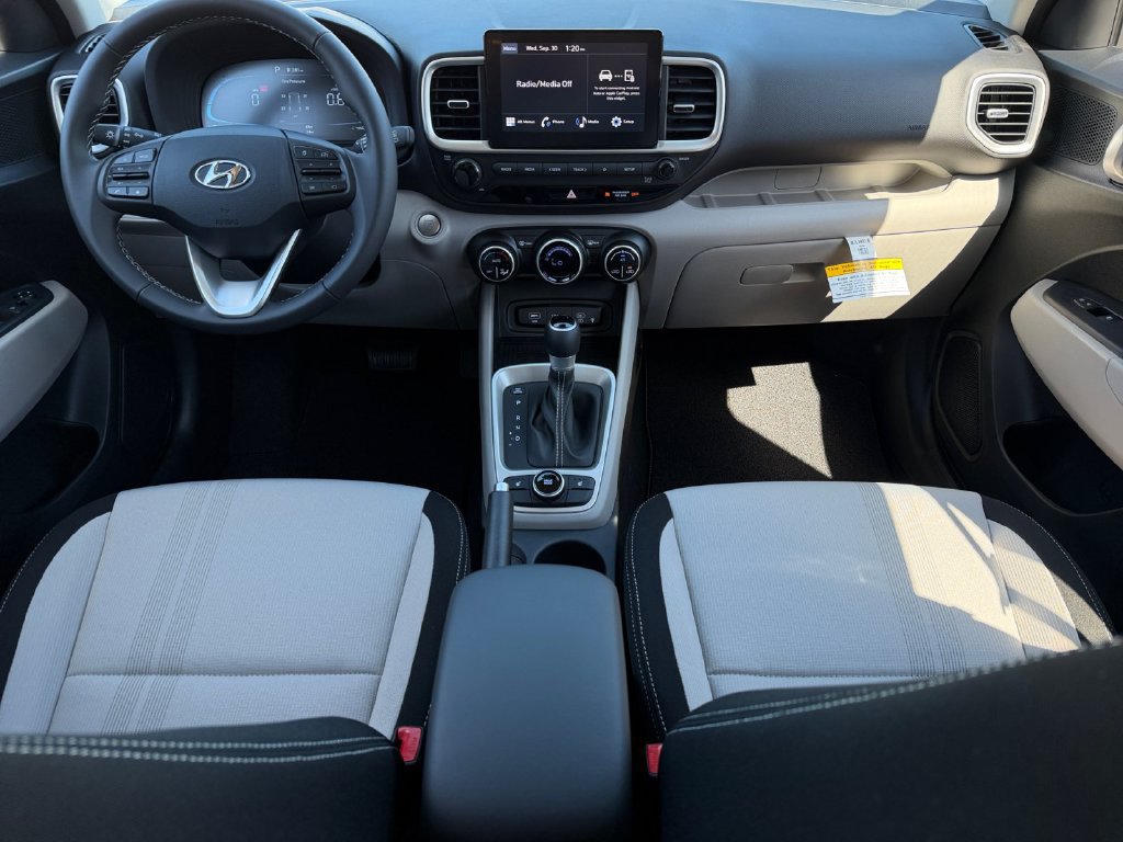 New 2026 Hyundai Venue SEL FWD image 16