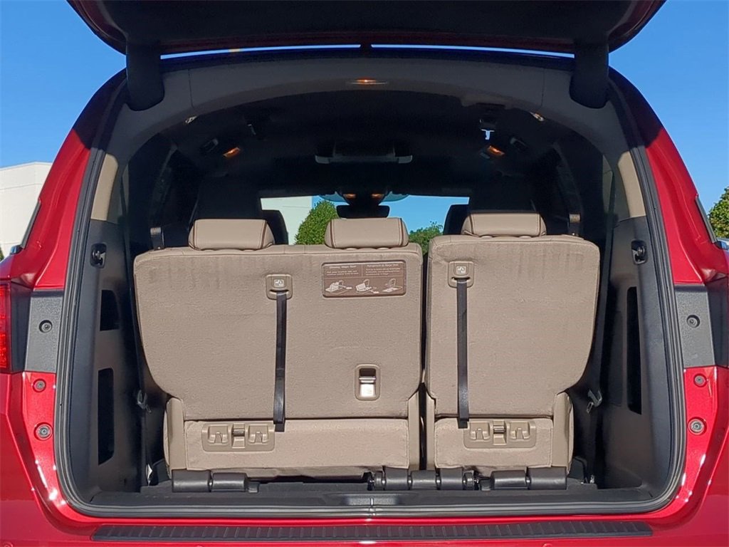 Used 2024 Honda Odyssey Elite image 14