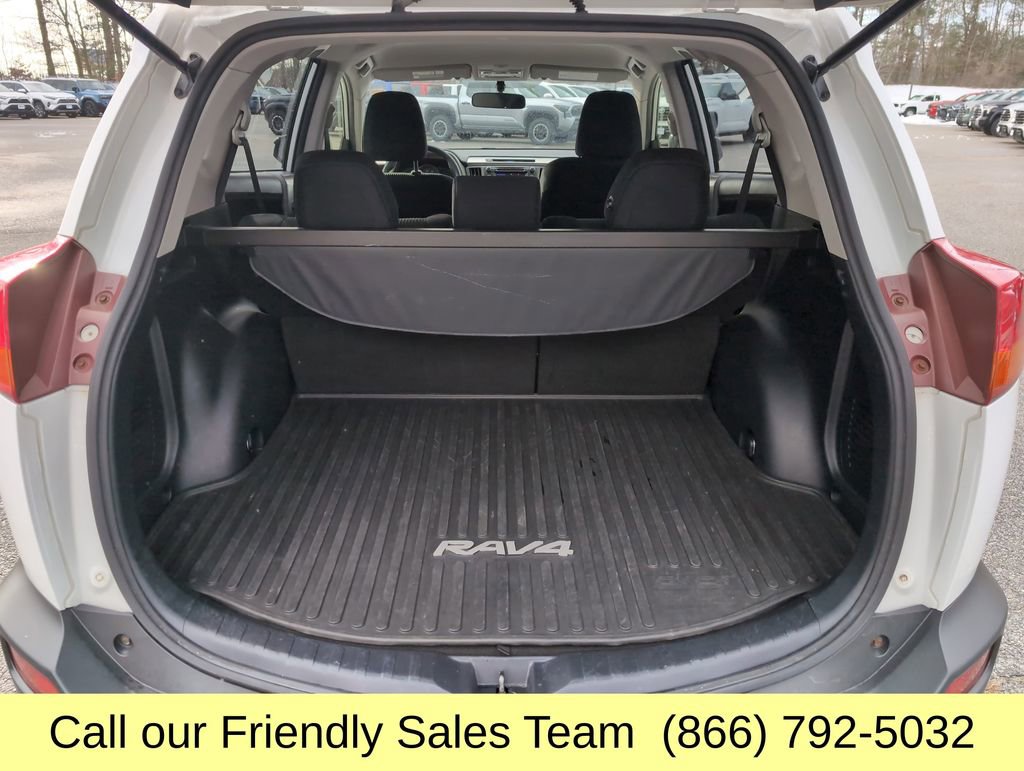 Used 2015 Toyota RAV4 LE image 23