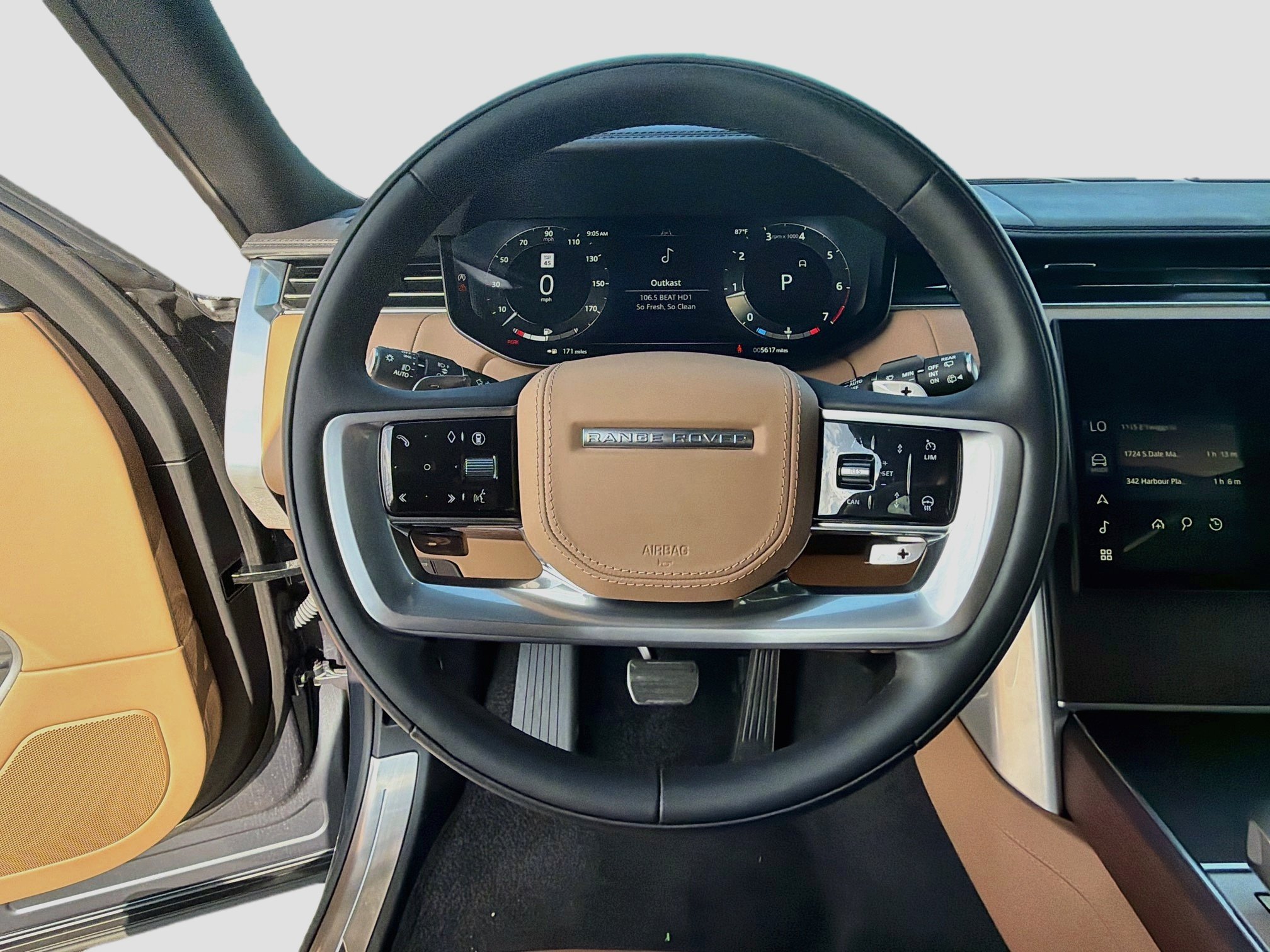 Used 2025 Land Rover Range Rover SE AWD/4WD image 41