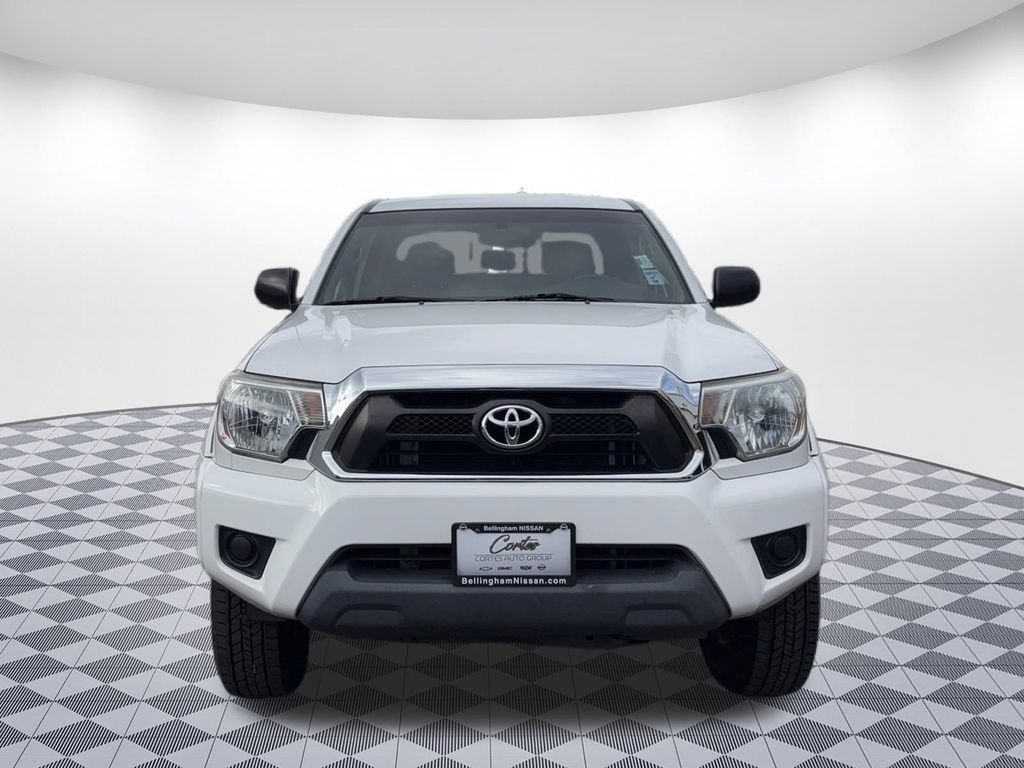 Used 2014 Toyota Tacoma PreRunner w/ SR5 Package RWD image 2