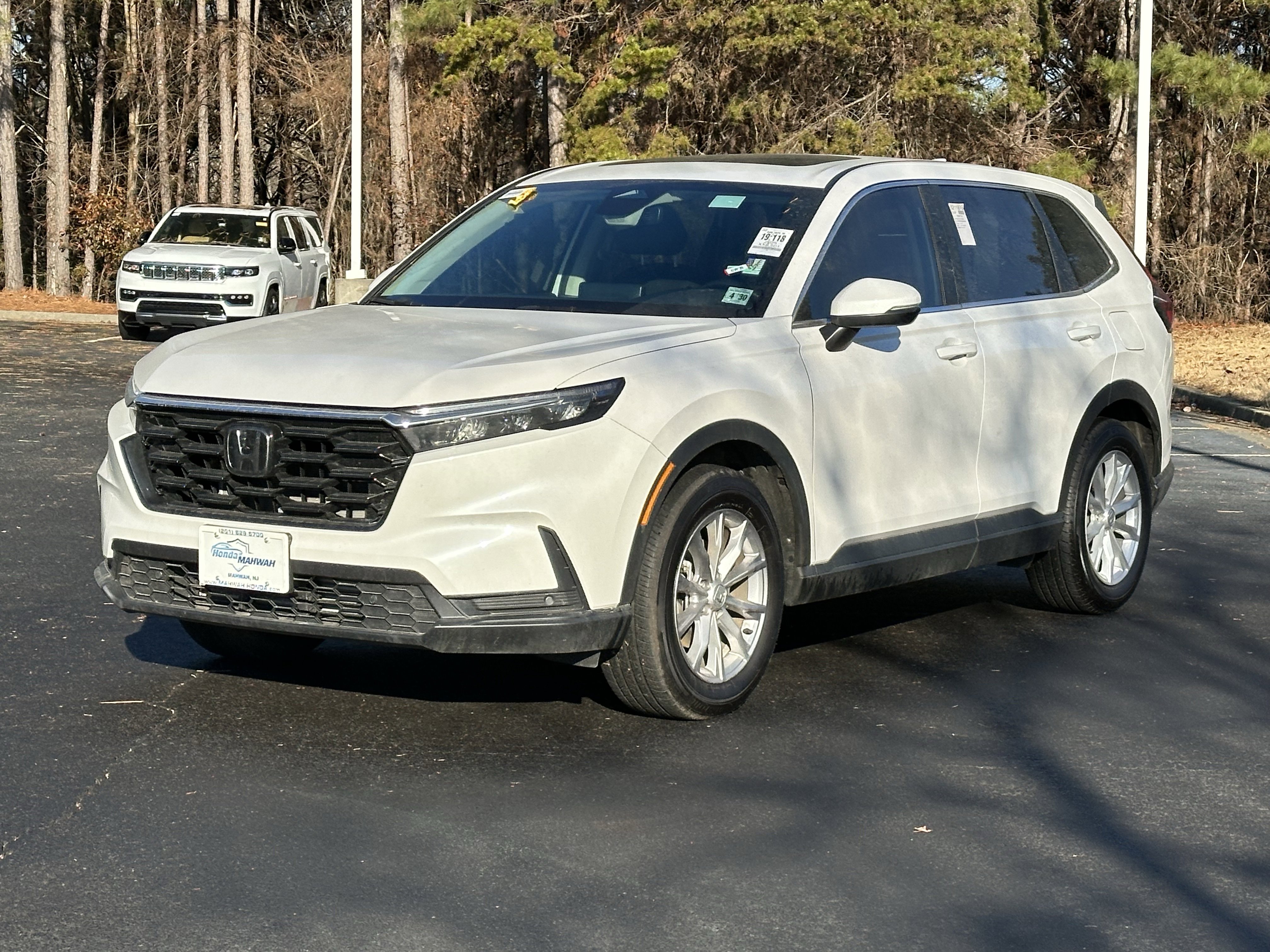 Used 2025 Honda CR-V EX-L image 5