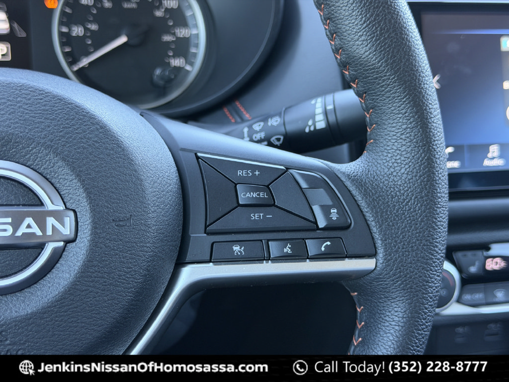 Certified 2025 Nissan Versa SR w/ Trunk Package FWD image 40