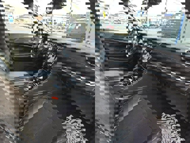 Used 2023 Jeep Grand Cherokee L Laredo image 30