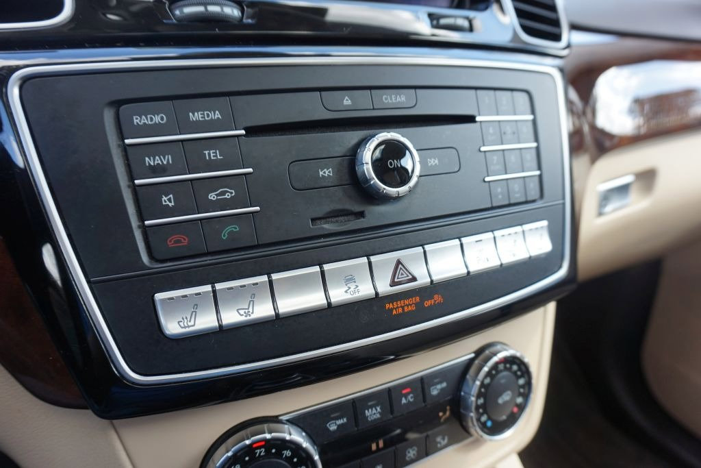 Used 2017 Mercedes-Benz GLE 350 image 46