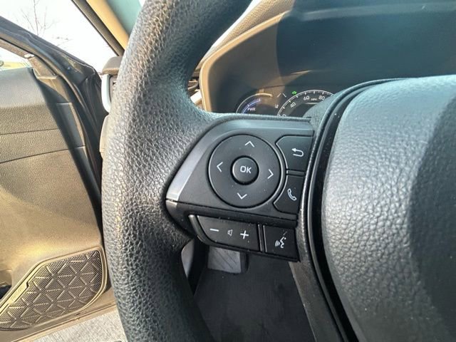 Used 2025 Toyota RAV4 XLE image 13
