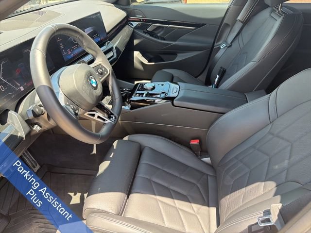 Used 2026 BMW 530i w/ M Sport Package RWD image 16