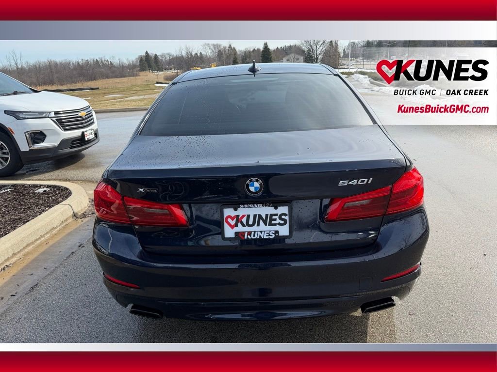 Used 2019 BMW 540i xDrive w/ Executive Package image 6