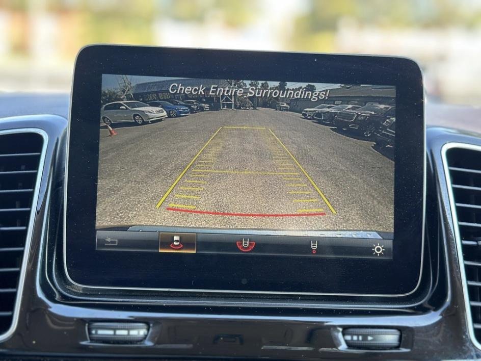 Used 2018 Mercedes-Benz GLE 350 w/ Premium 1 Package image 29