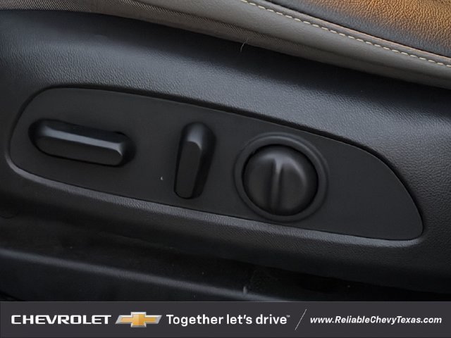 Used 2024 Chevrolet Trax ACTIV w/ Driver Confidence Package FWD image 30