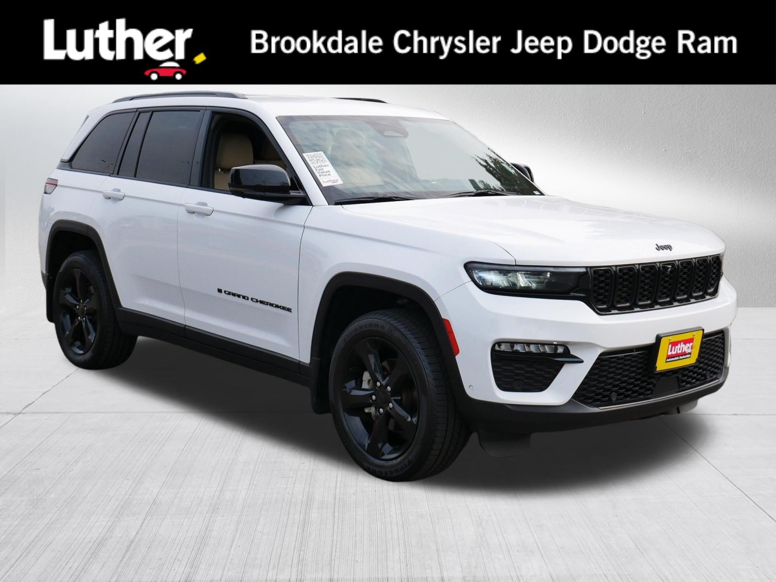 Used 2023 Jeep Grand Cherokee Limited w/ Luxury Tech Group II