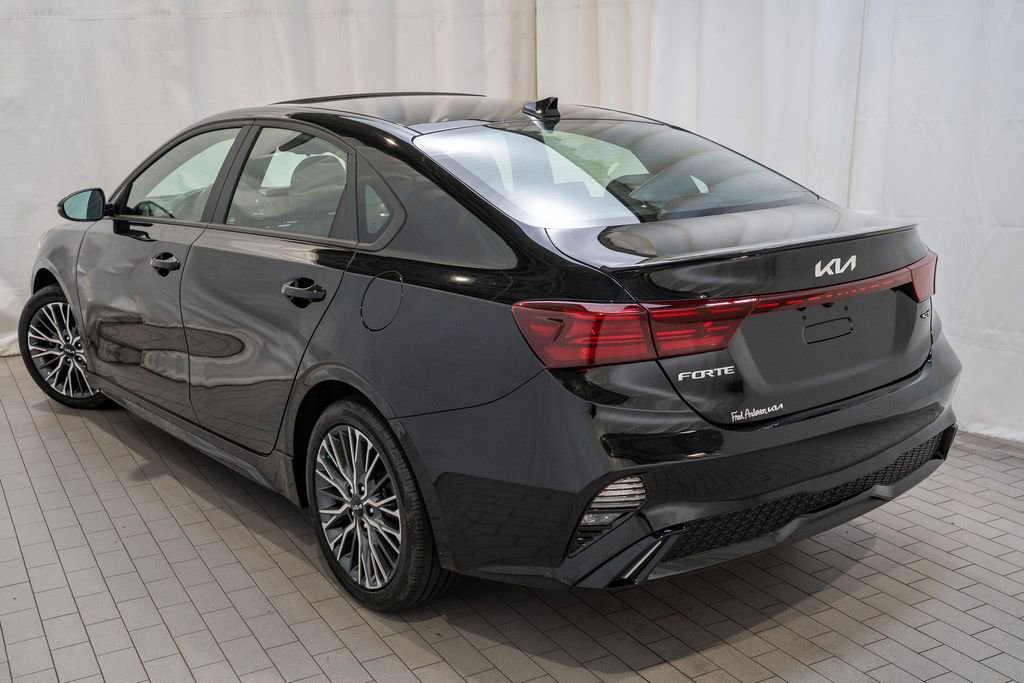 Used 2023 Kia Forte GT-Line w/ GT-Line Premium Package image 3