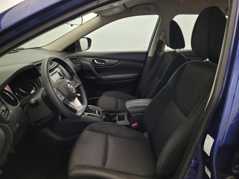 Used 2018 Nissan Rogue S FWD image 17