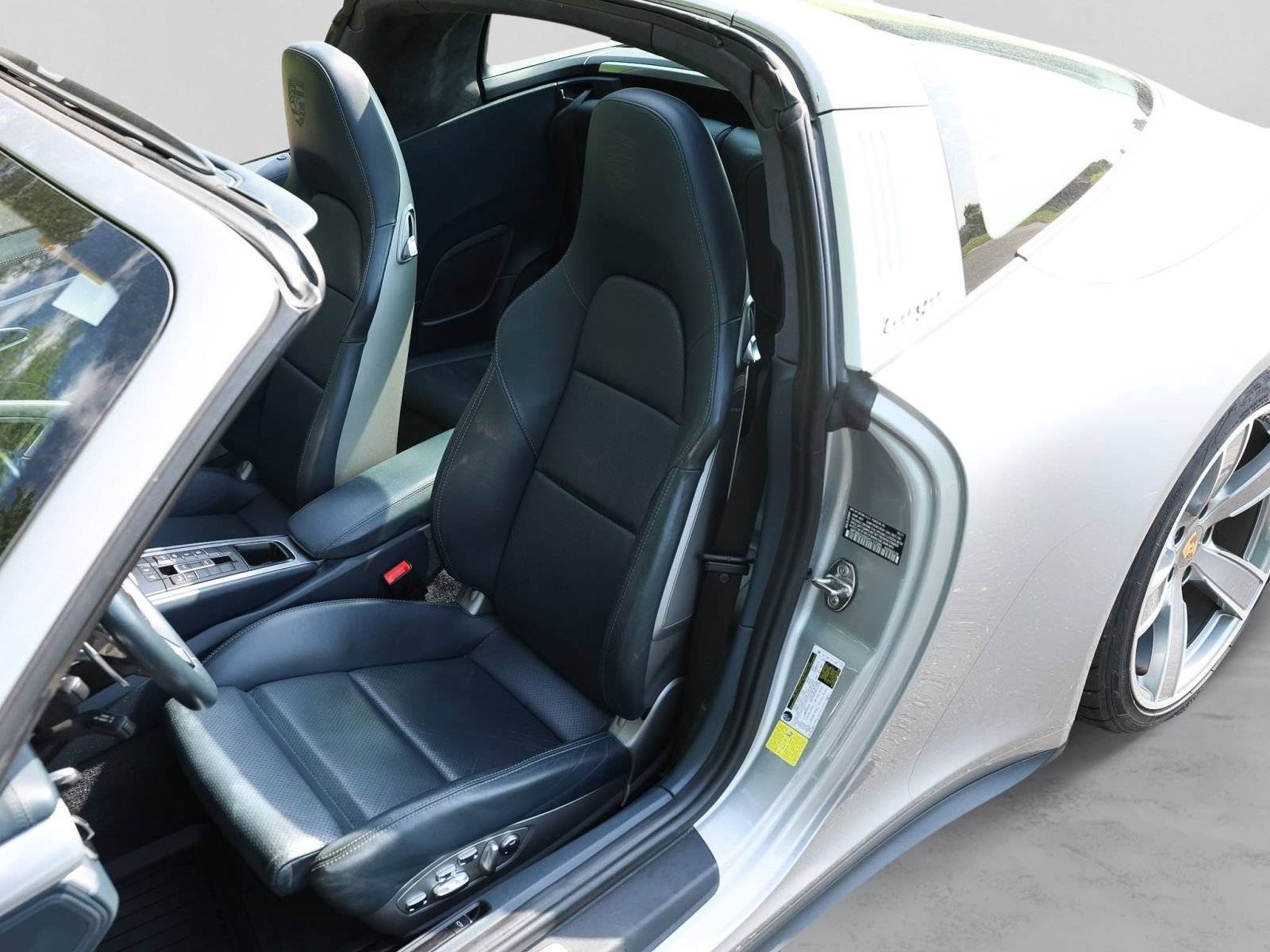 Used 2017 Porsche 911 Targa 4S AWD/4WD image 25
