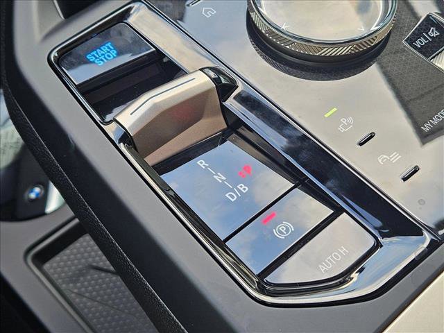 Used 2026 BMW iX xDrive45 image 14
