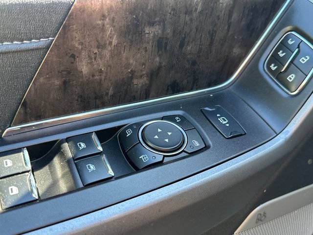 Used 2023 Ford F250 Lariat w/ Lariat Ultimate Package AWD/4WD image 23