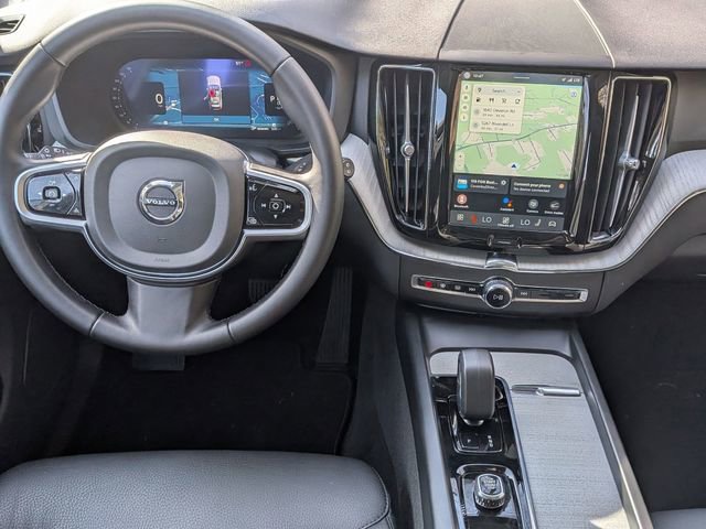 Certified 2025 Volvo XC60 B5 Plus image 17