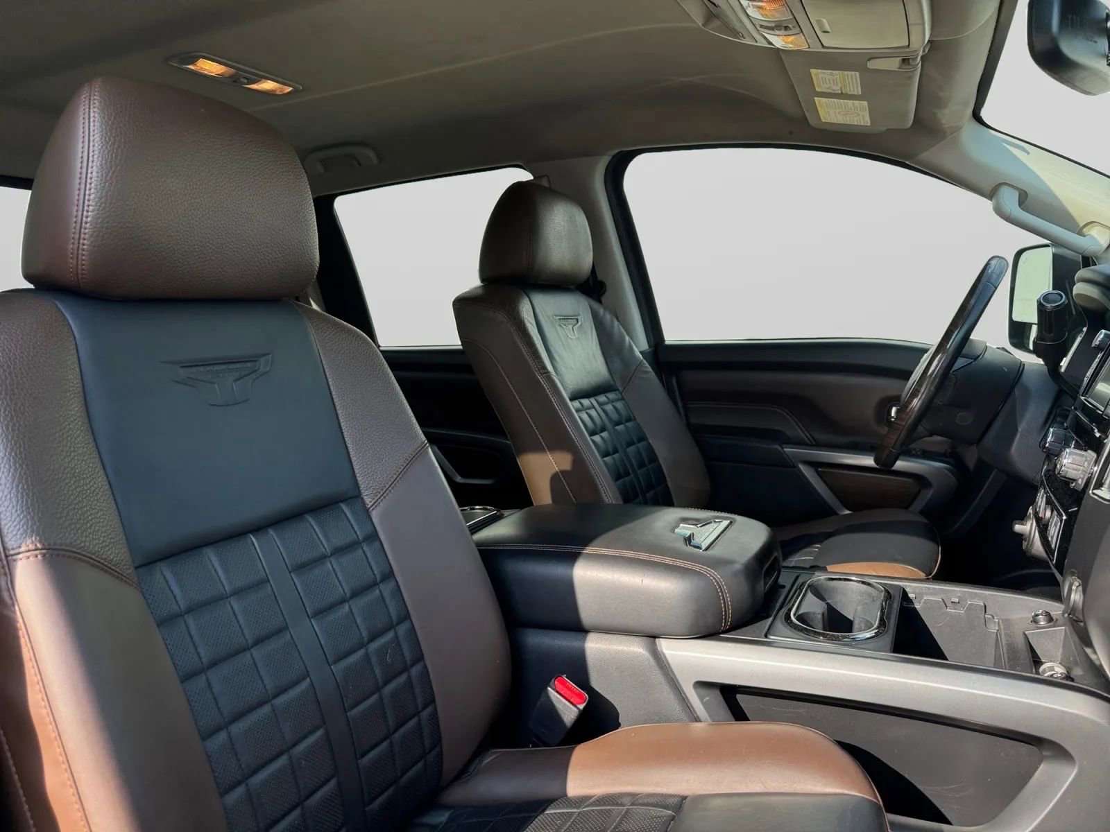 Used 2019 Nissan Titan Platinum Reserve w/ Platinum Utility Package AWD/4WD image 37