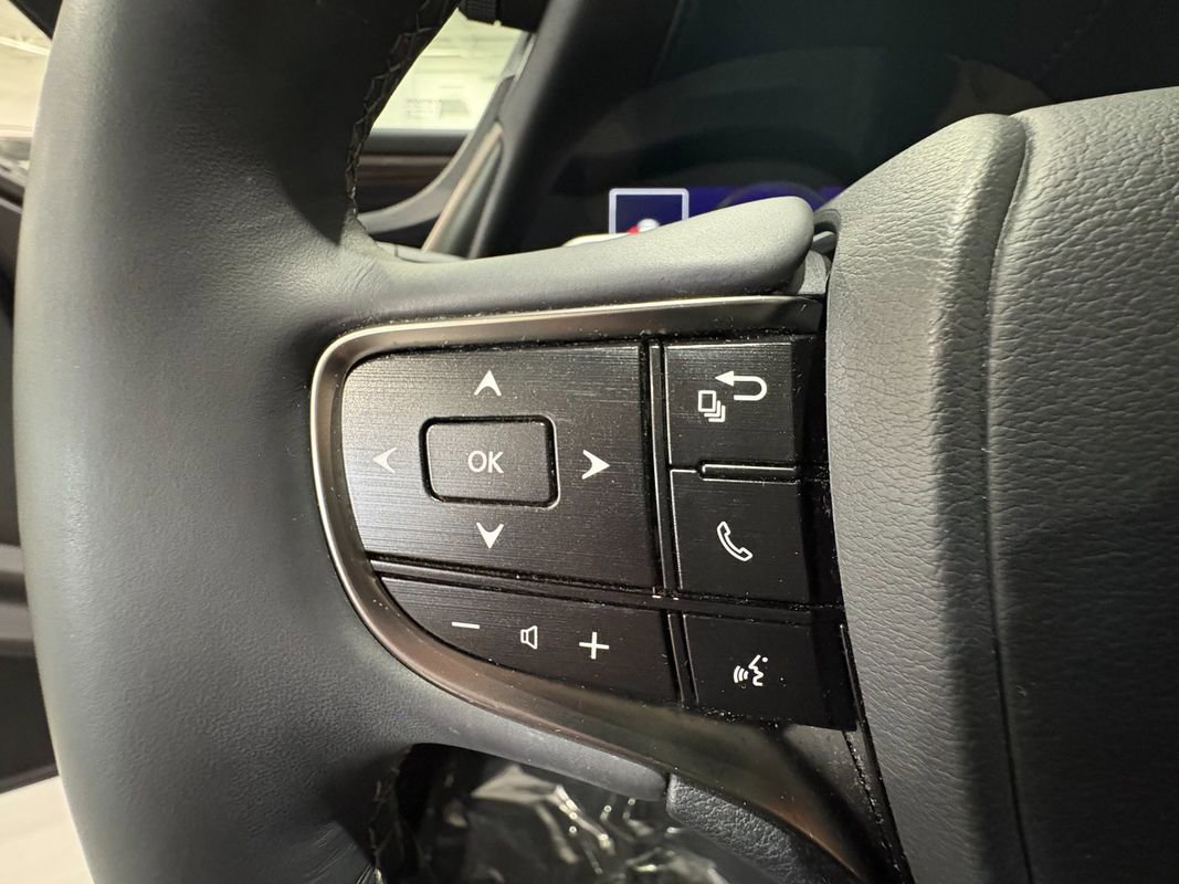 Used 2019 Lexus ES 350 w/ Premium Package FWD image 13