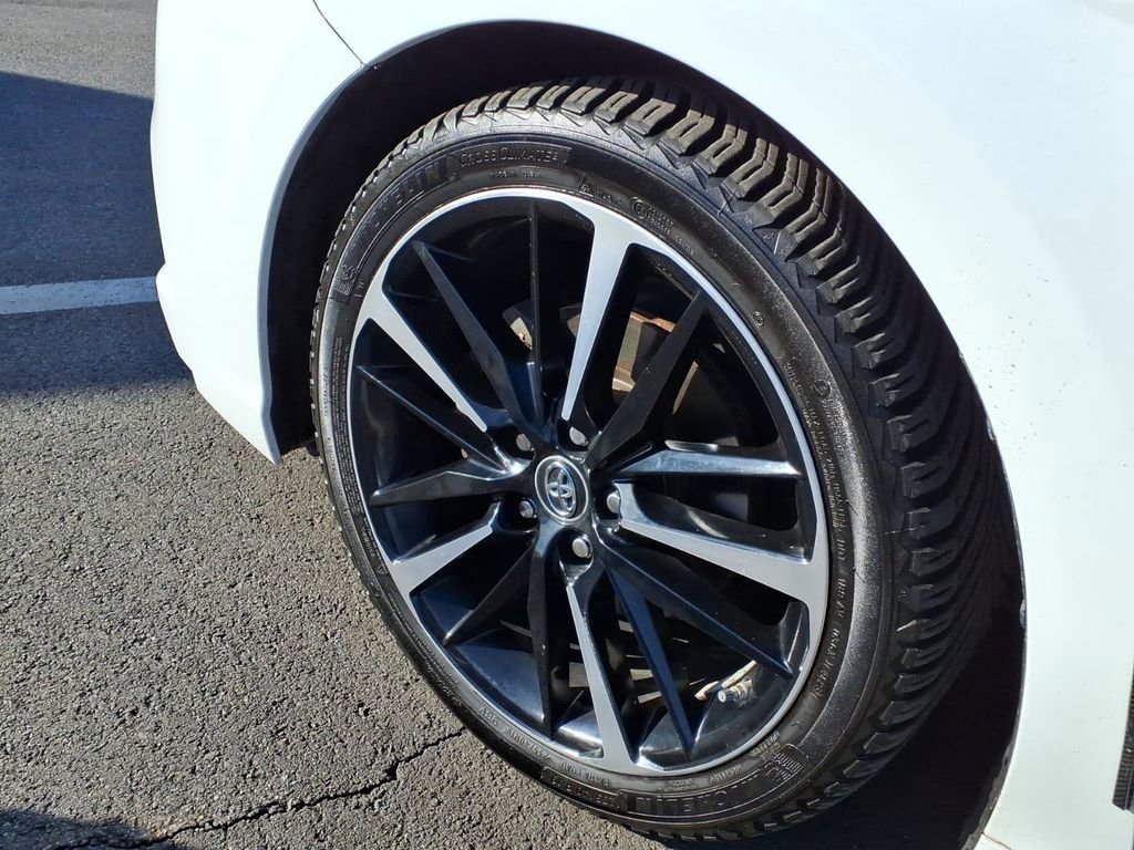 Certified 2019 Toyota Camry XSE image 7