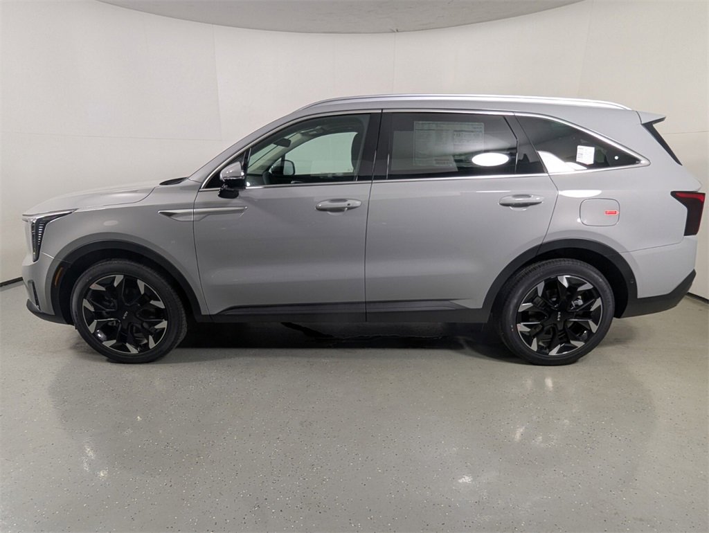 New 2026 Kia Sorento SX image 4