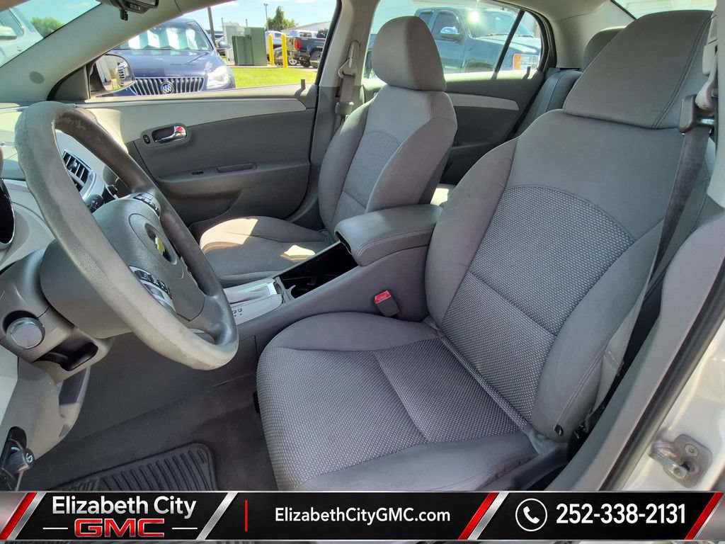 Used 2011 Chevrolet Malibu LT w/ Power Convenience Package FWD image 16