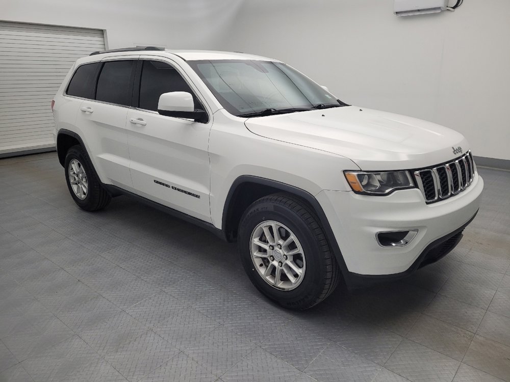 Used 2018 Jeep Grand Cherokee Laredo image 11