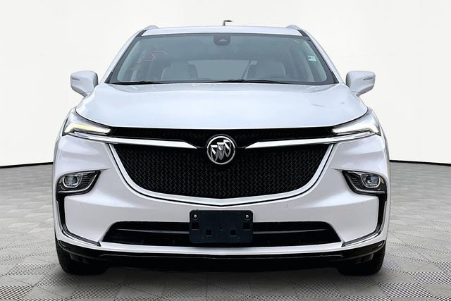 Used 2023 Buick Enclave Essence w/ Sport Touring Edition AWD/4WD image 2