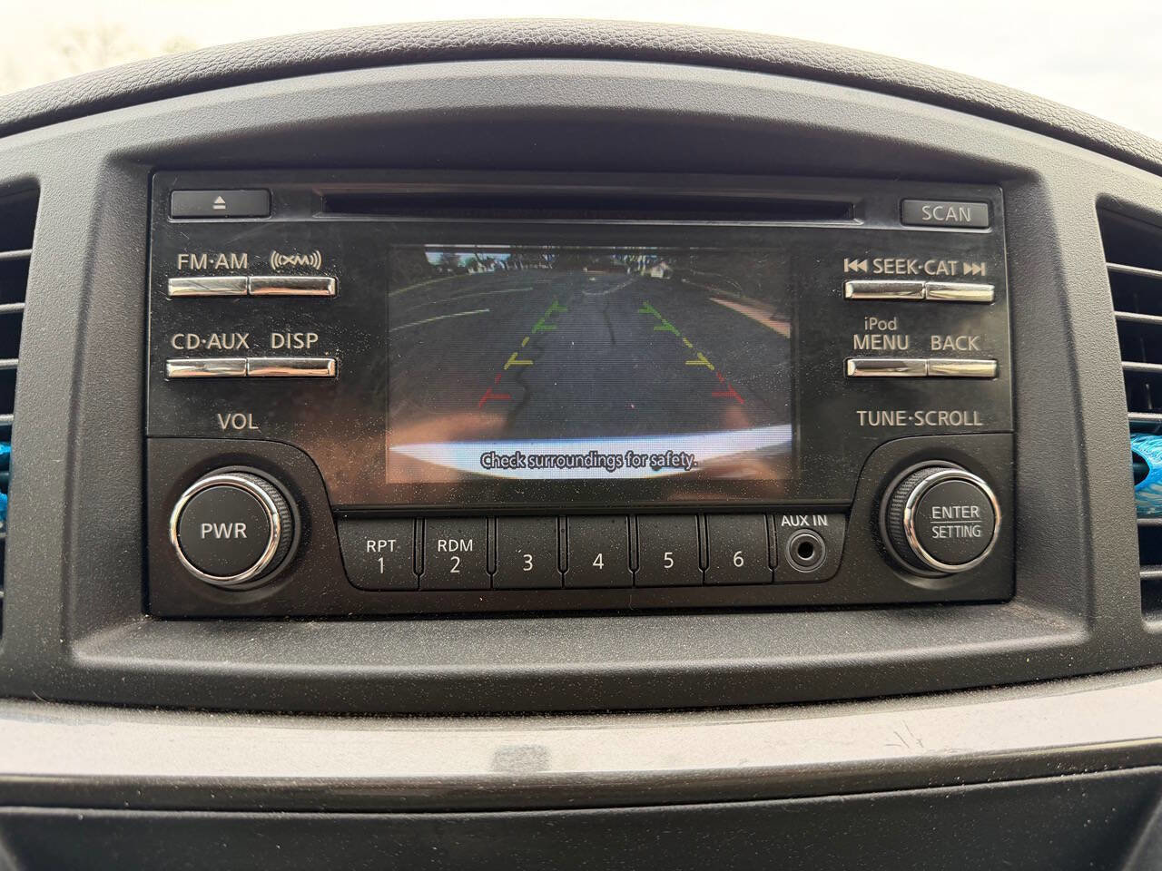 Used 2014 Nissan Quest SV image 19