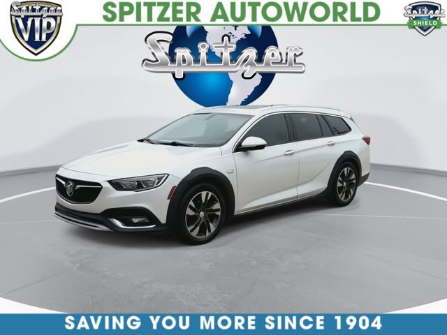 Used 2019 Buick Regal Essence w/ Sights and Sounds Package AWD/4WD image 5