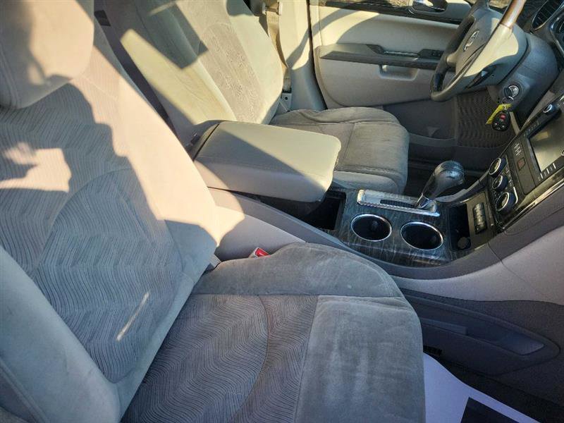 Used 2014 Buick Enclave Convenience image 11