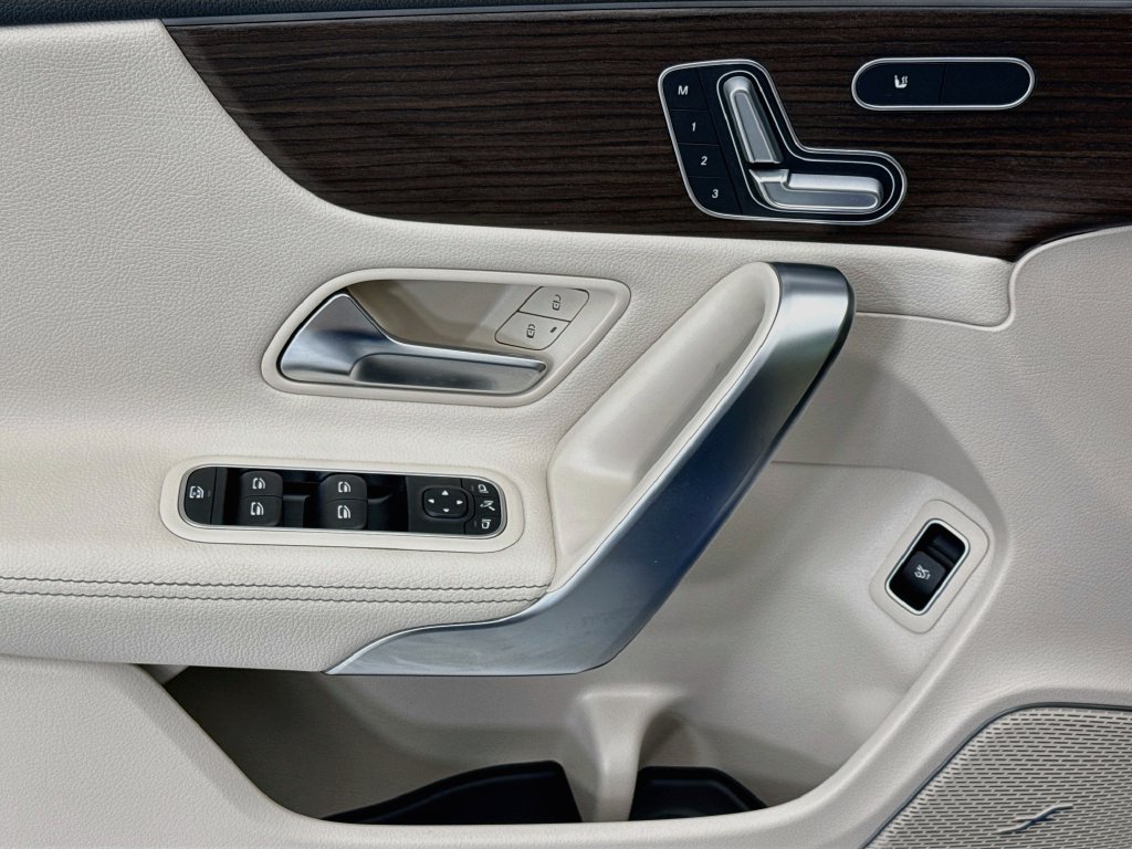 Certified 2026 Mercedes-Benz CLA 250 image 21