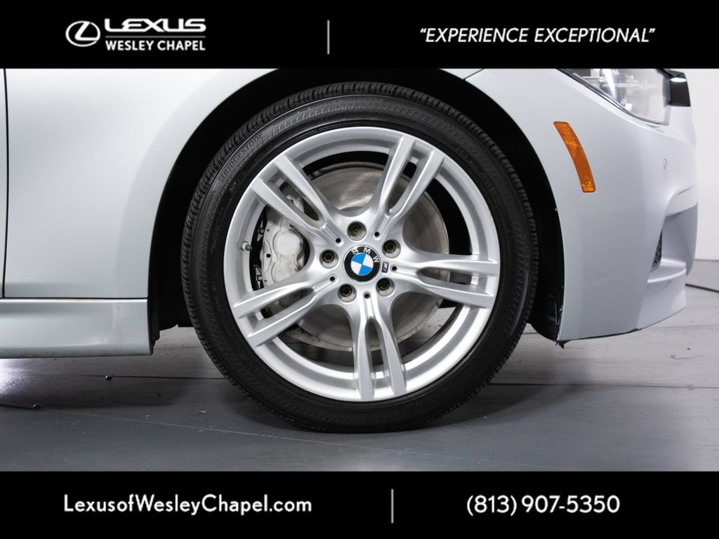 Used 2018 BMW 330i Sedan RWD image 5