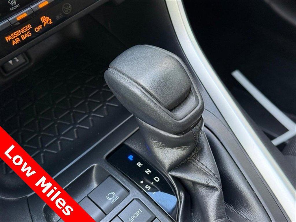 Used 2019 Toyota RAV4 LE image 26