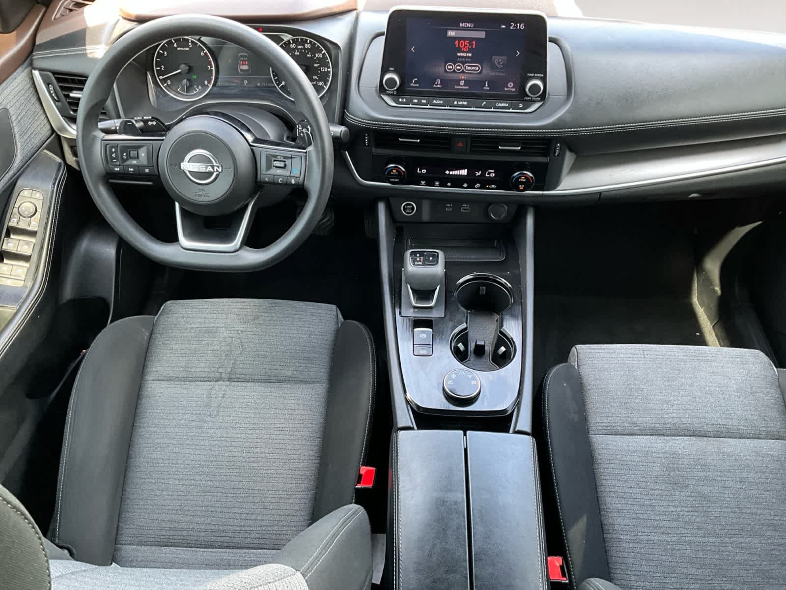 Used 2023 Nissan Rogue SV AWD/4WD image 10