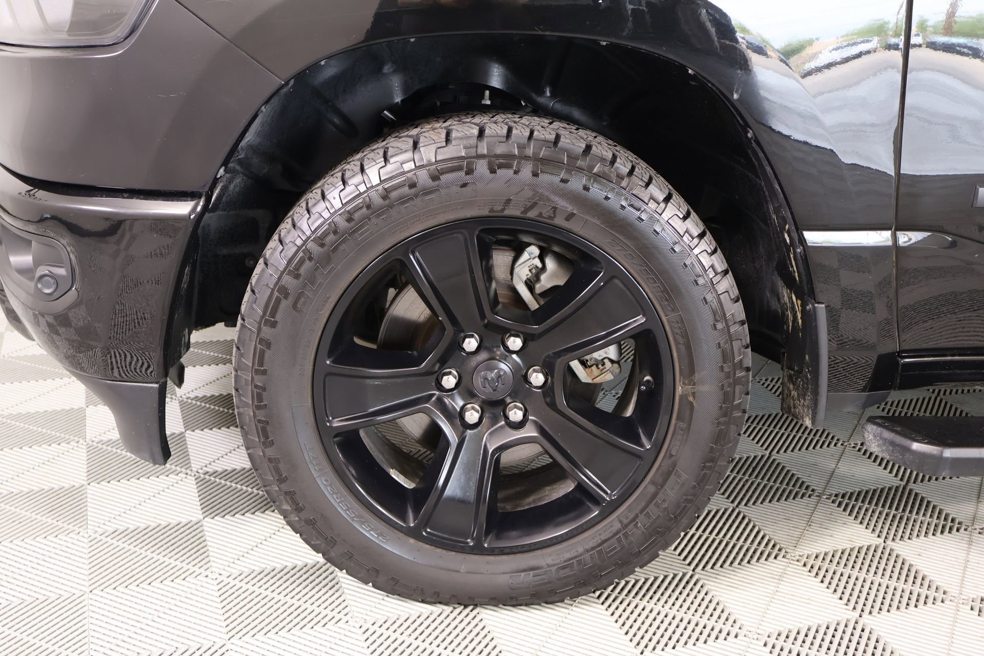 Used 2020 RAM 1500 Big Horn AWD/4WD image 17