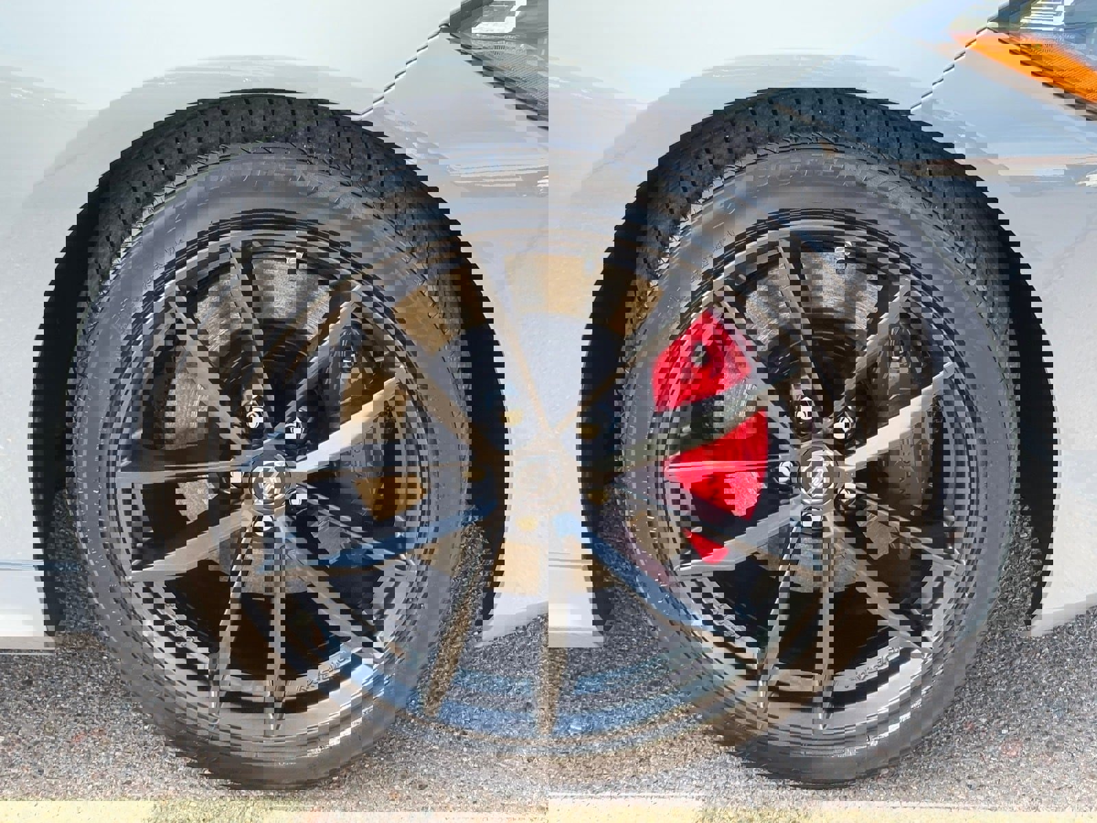 Certified 2024 Nissan Z Performance w/ Floor Mat Package image 8