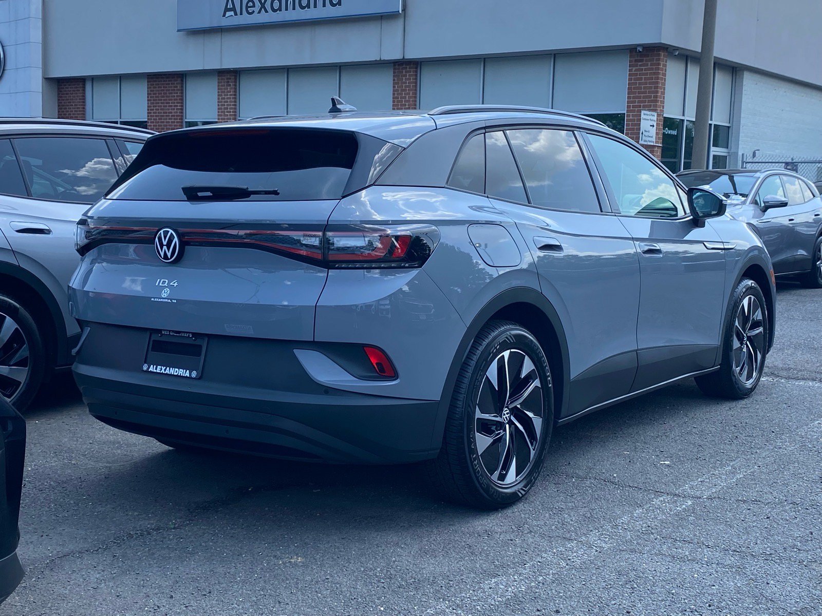 Certified 2022 Volkswagen ID.4 Pro S RWD image 3