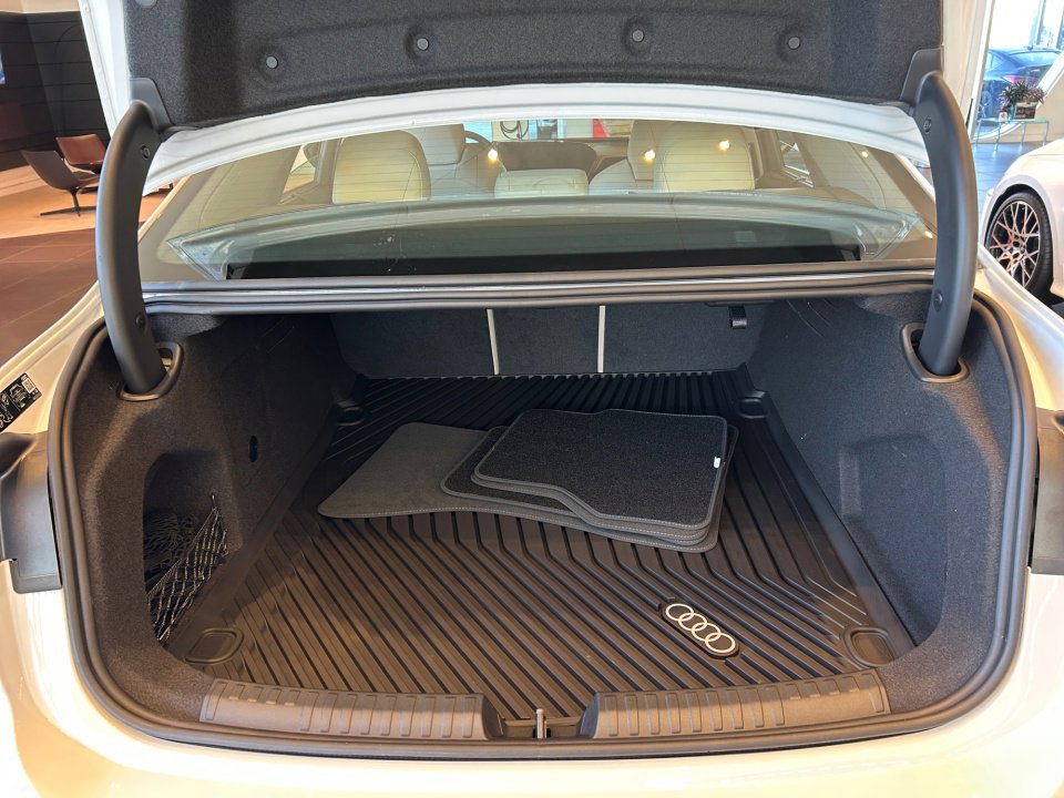 Certified 2026 Audi A6 Premium Plus w/ Premium Plus Package image 14