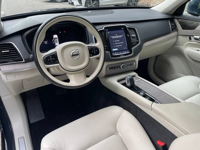 Certified 2023 Volvo XC90 B6 Plus w/ Protection Package Premier AWD/4WD image 18